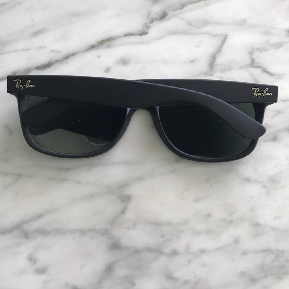 Ray-Ban Wayfarer Sunglasses (NEW) - Polycarbonate - Picture 5 of 9